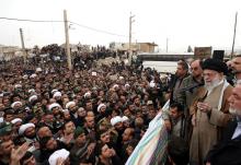  رهبر معظم انقلاب,مناطق زلزله زده,حضور رهبر انقلاب در مناطق زلزله زده,shabnamha.ir,شبنم همدان,afkl ih,شبنم ها; 